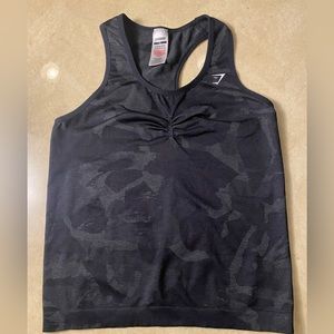Adapt camo tank